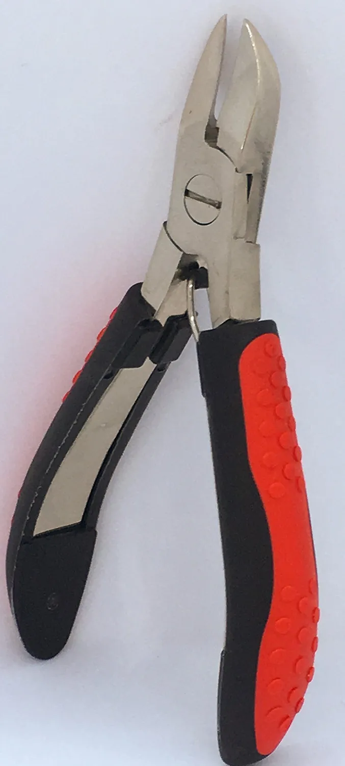 Titania Nagelzange Softtouch 11 cm Schwarz-Rot für Hände