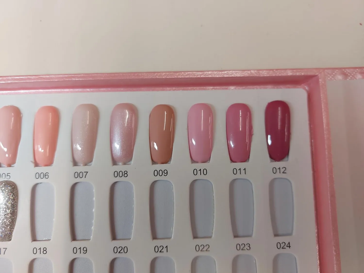 Noverlife 216 Nagel Farbkarte Buch Rosa 240 Tips