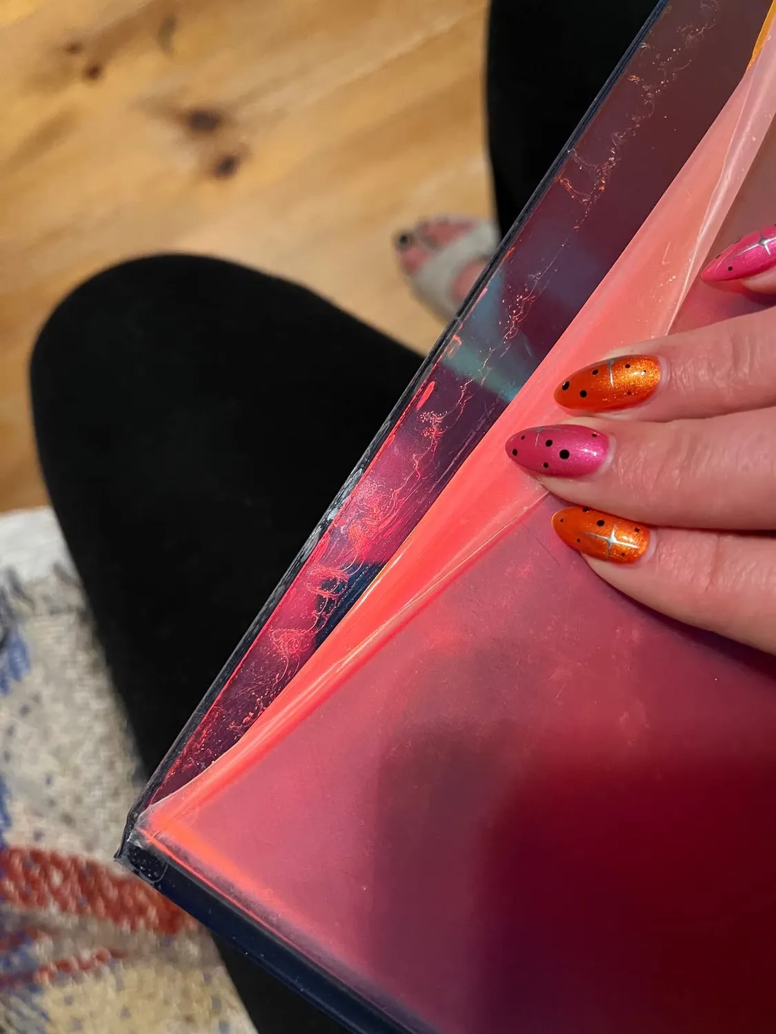 Noverlife Aurora Armlehne Maniküre Kissen Acryl Hand