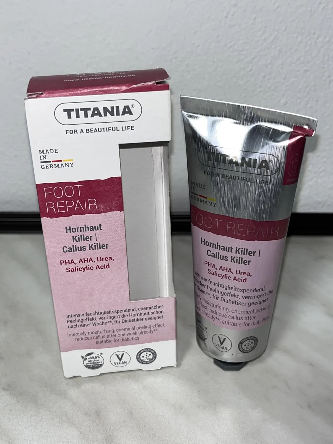 Titania Hornhaut Killer Fußcreme 75 ml Urea Peeling