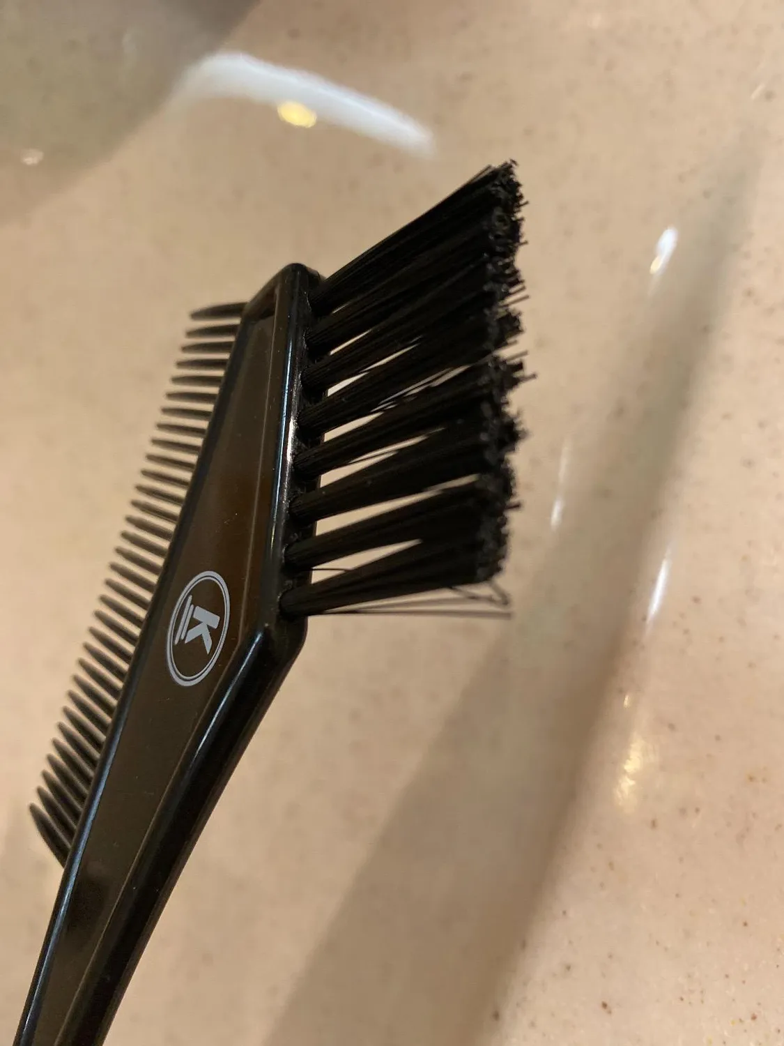 K-Pro Färbepinsel 2er Set Schwarz mit Kamm