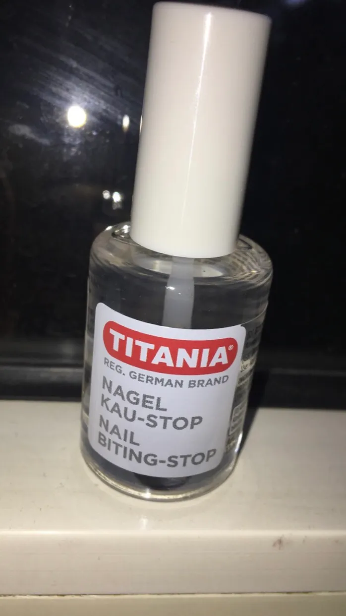 Titania Nagel Kau-Stop Lack 10 ml 2er Pack bitter