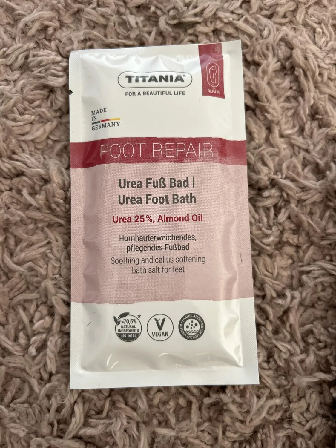 Titania Urea Fußbadesalz 25% 270 g Glas Mandelöl
