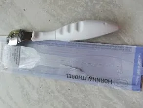 Titania Hornhauthobel Edelstahl Apricot mit 10 Klingen