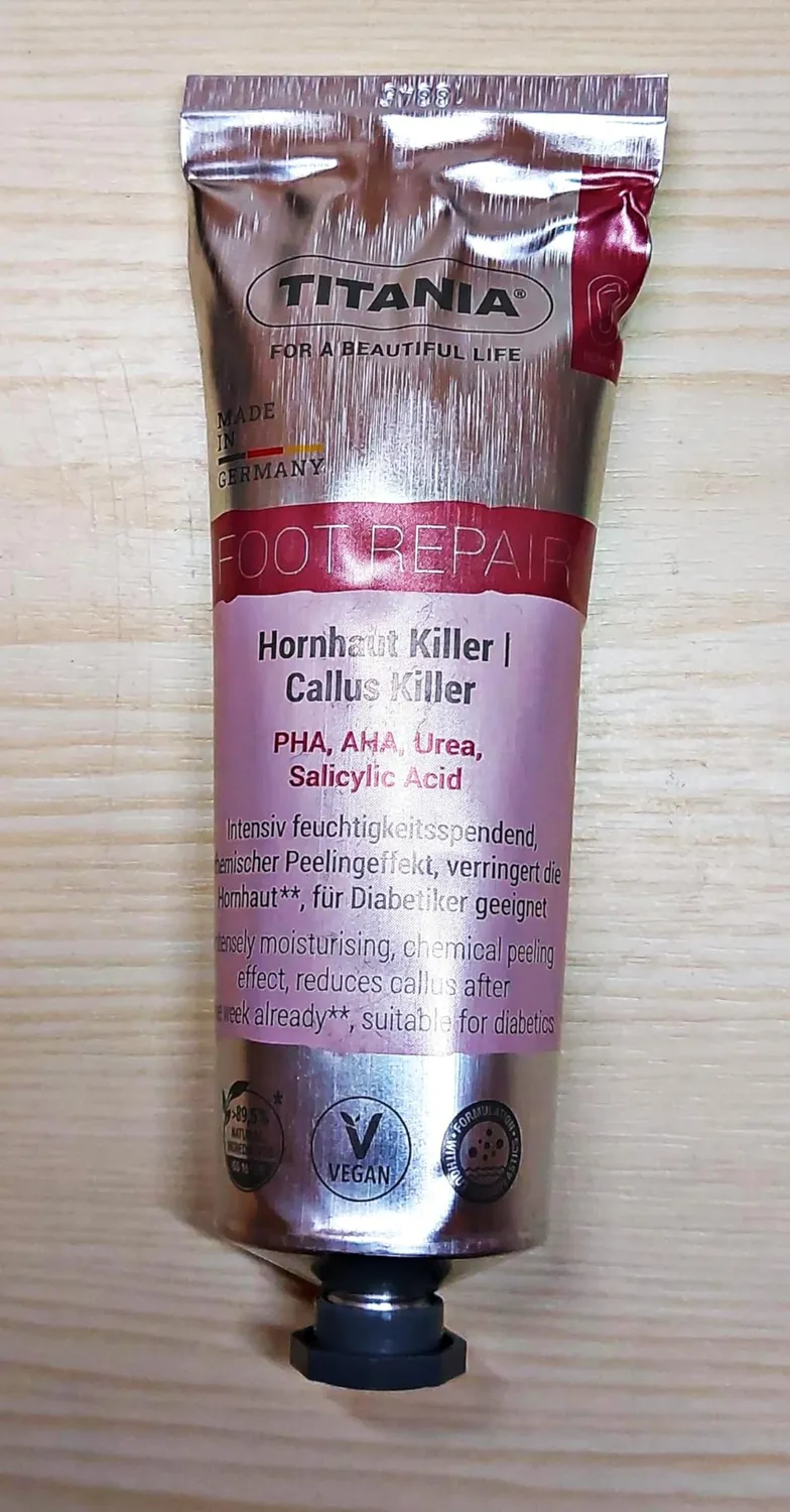 Titania Hornhaut Killer Fußcreme 75 ml Urea Peeling