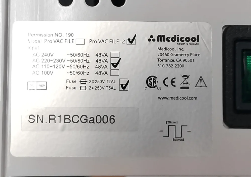 Medicool Pro Vac File Ersatz-Handstück mit Schlauch Absaugung