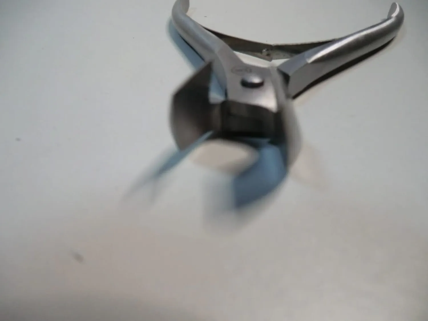 K-Pro Hautzange Edelstahl 12 cm für Hand und Fuß