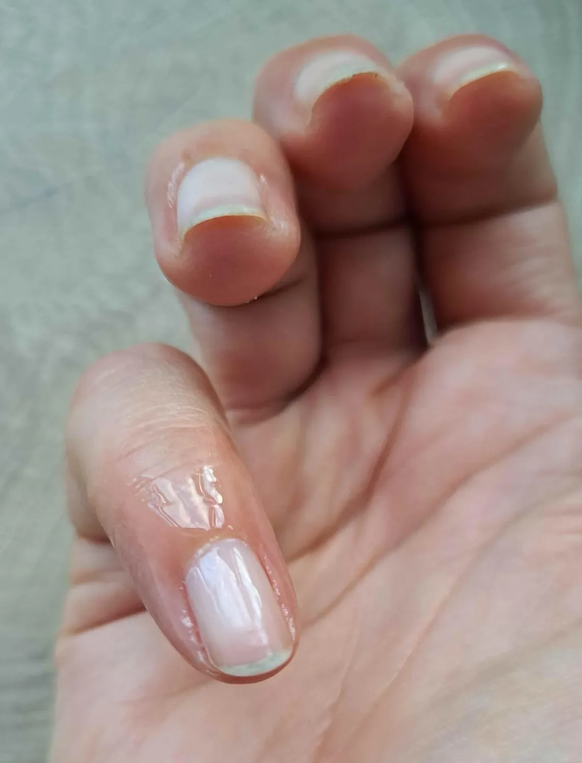 Titania Nagelöl Roller Cuticle Oil 10 ml vegan