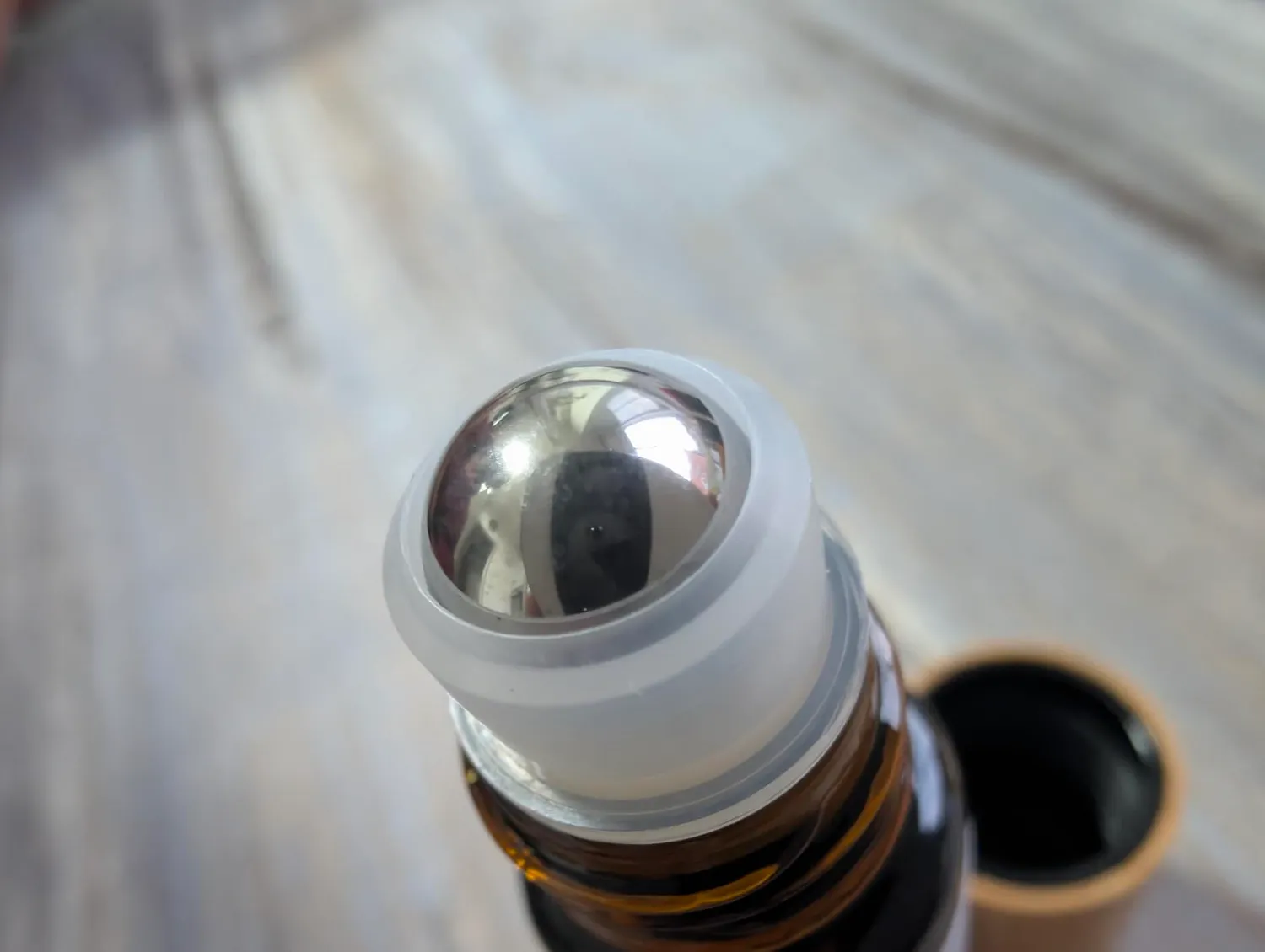 Titania Nagelöl Roller Cuticle Oil 10 ml vegan