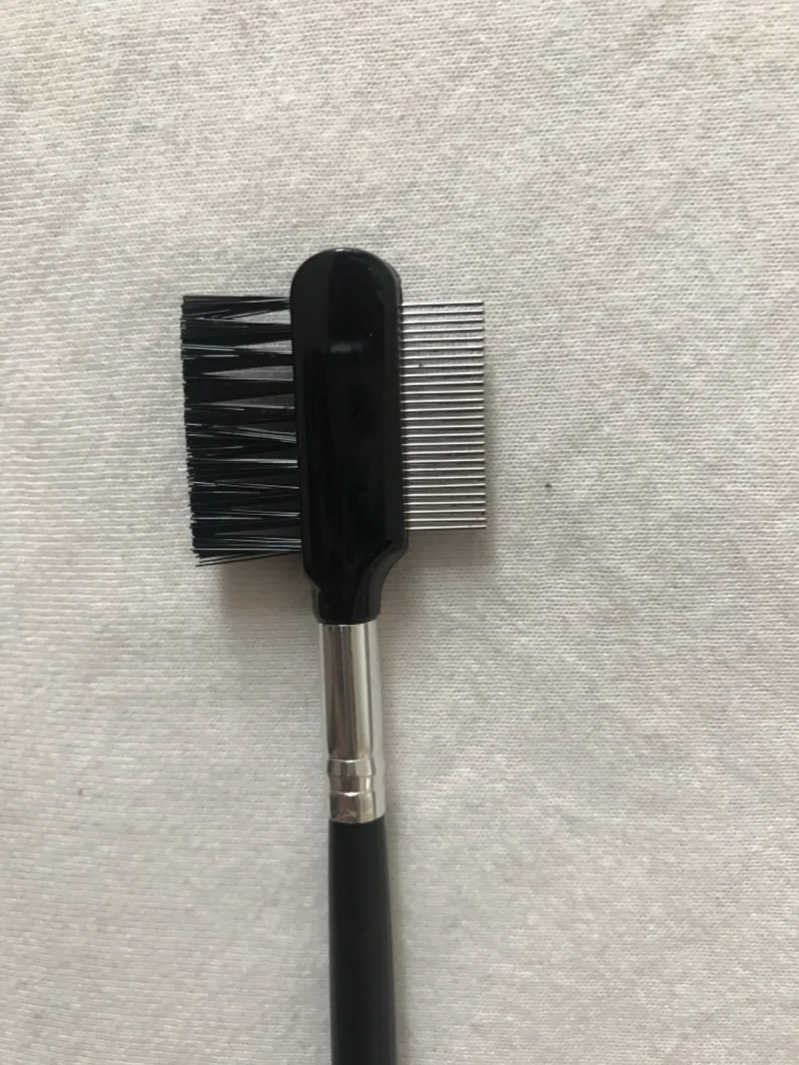 K-Pro 2-in-1 Augenbrauenbürste Wimpernkamm Metall Stylingtool