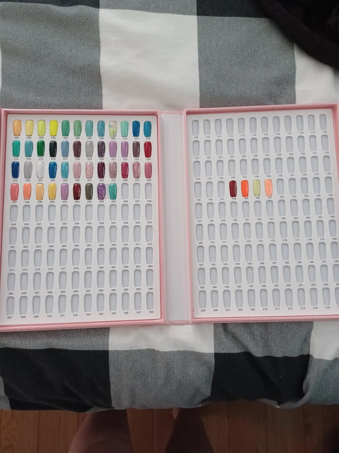 Noverlife 216 Nagel Farbkarte Buch Rosa 240 Tips