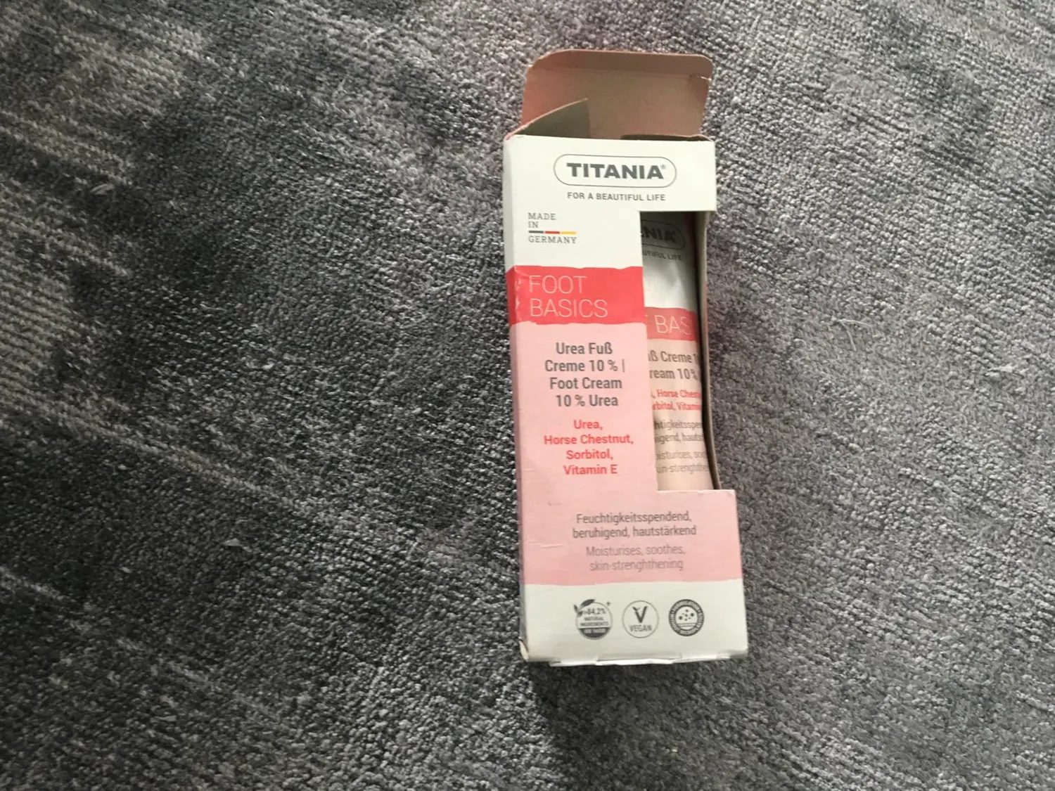 Titania Fußcreme Urea 10% 75 ml für sehr trockene Füße