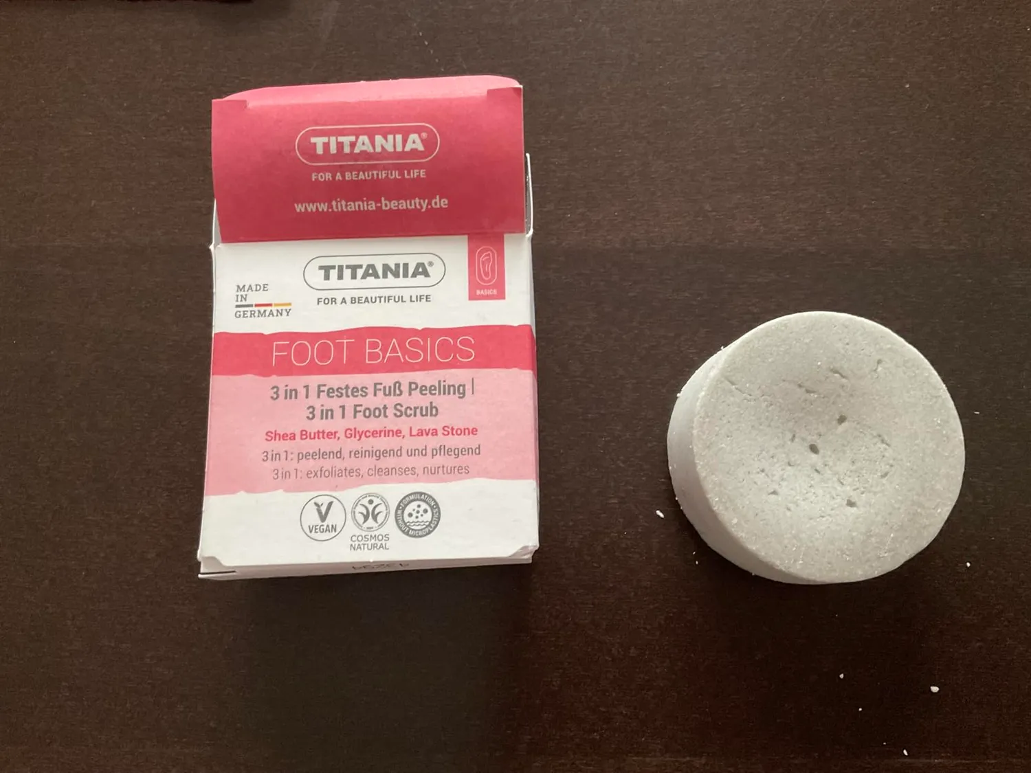 Titania 3in1 Fußpeeling Seife fest Bimsstein Sheabutter