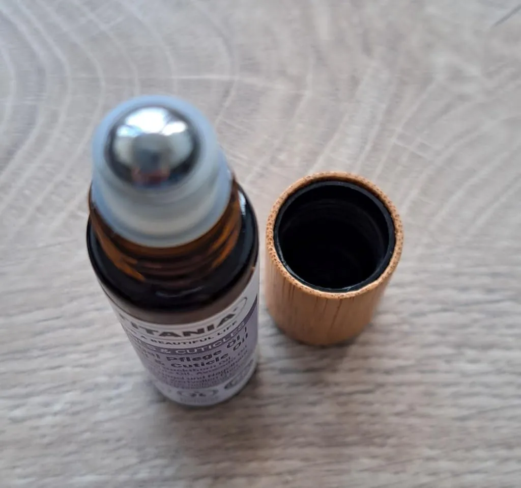 Titania Nagelöl Roller Cuticle Oil 10 ml vegan