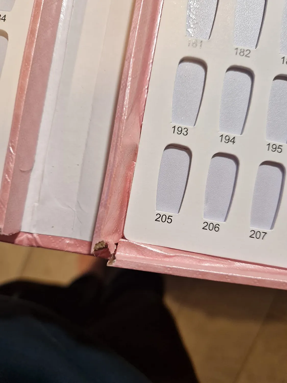 Noverlife 216 Nagel Farbkarte Buch Rosa 240 Tips