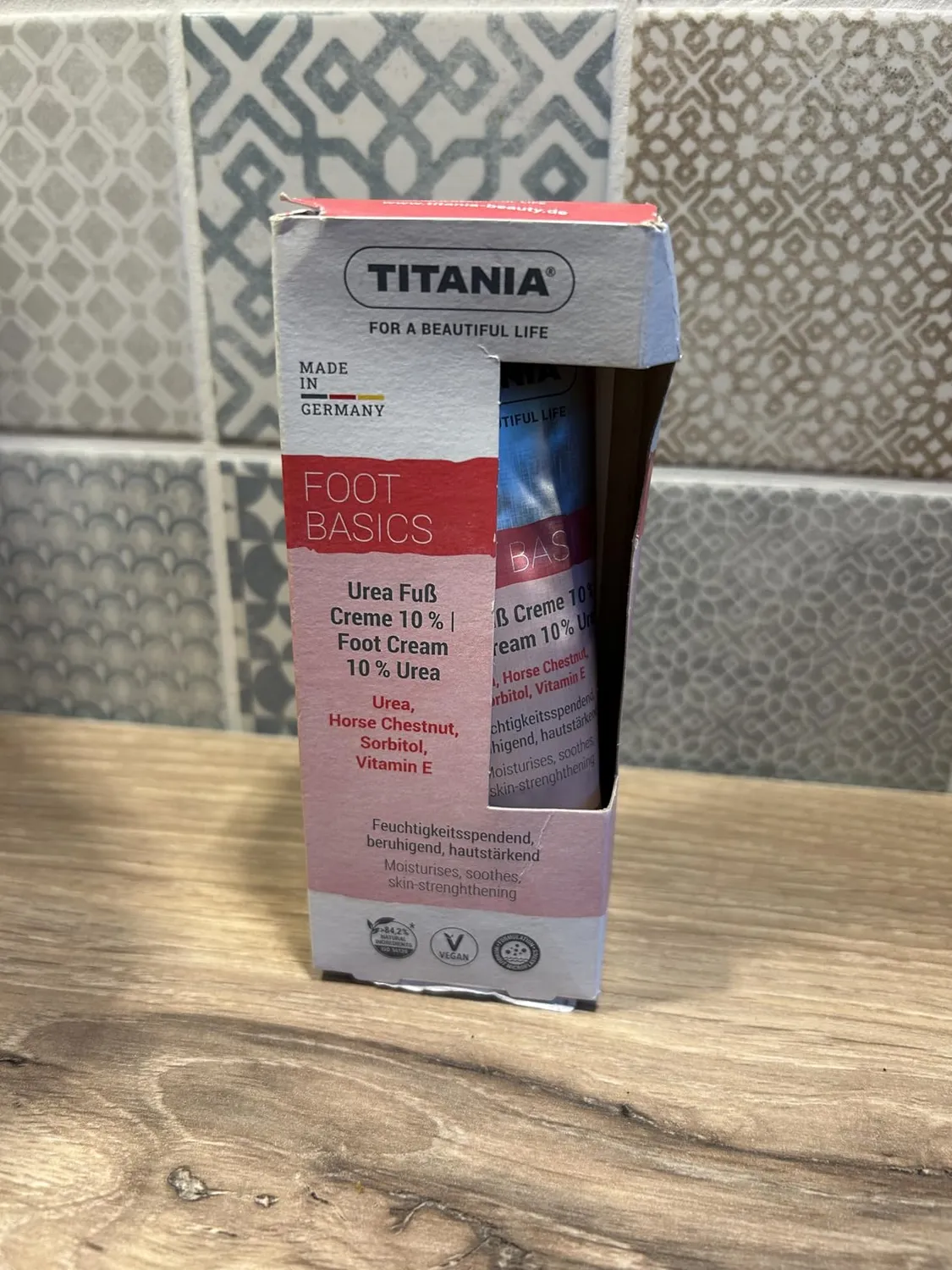 Titania Fußcreme Urea 10% 75 ml für sehr trockene Füße